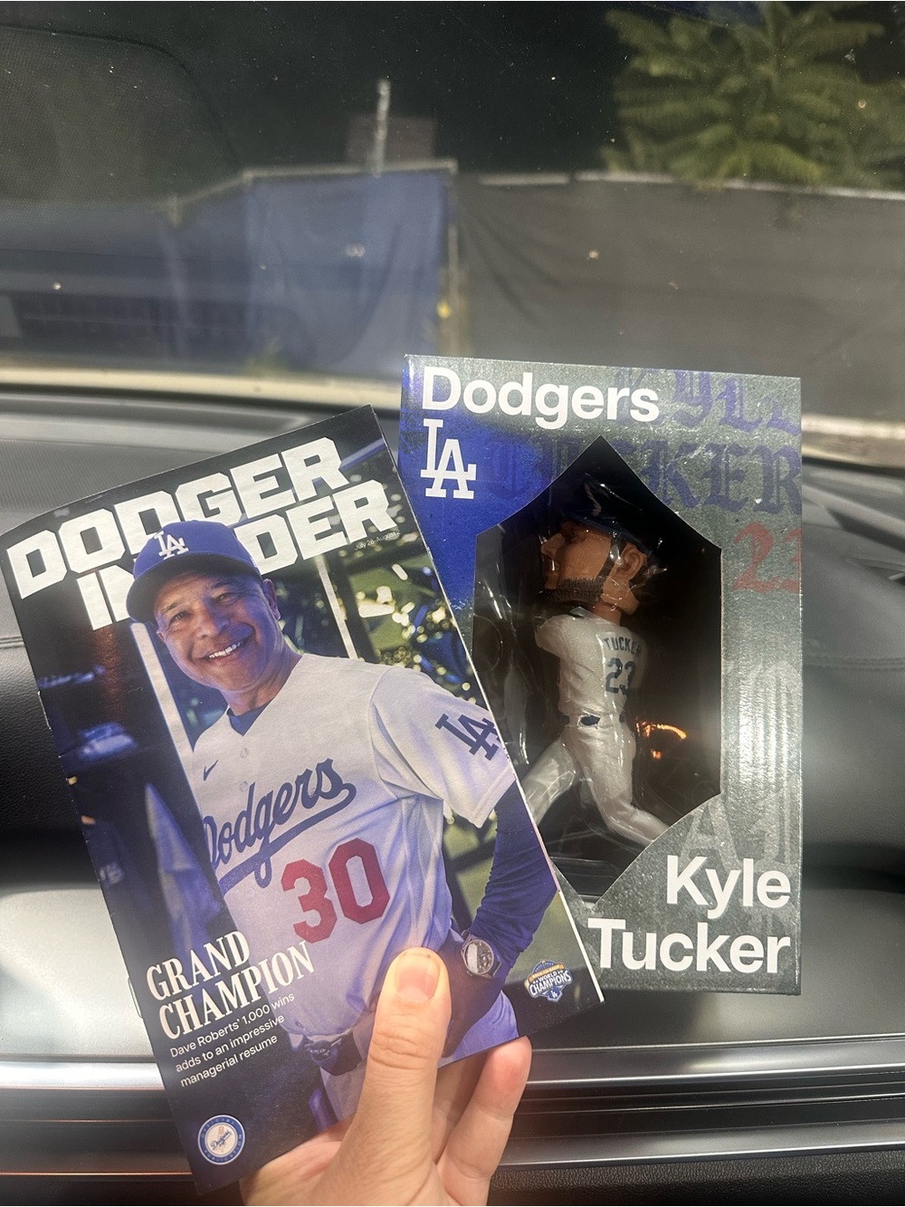 NIB DODGERS Kyle Tucker #23 Bobble Head + BONUS Insider Magazine 7/31/2026